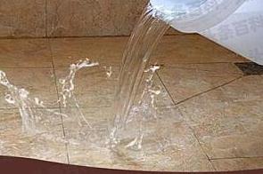 龙胜漏水维修 免砸砖防水材料该如何施工